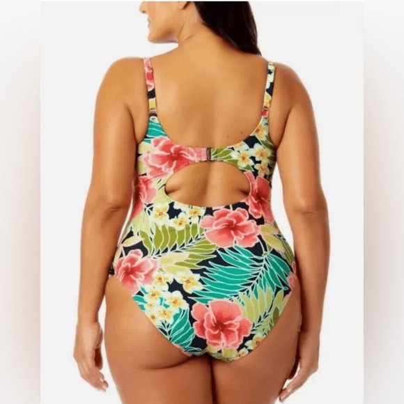 Hurley One Piece Swim Suit Size L = 12 - Picture 2 of 12